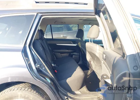 2010 Subaru Outback 2.5I Premium z USA, uszkodzony, nr VIN 4S4BRCGC7A3374844